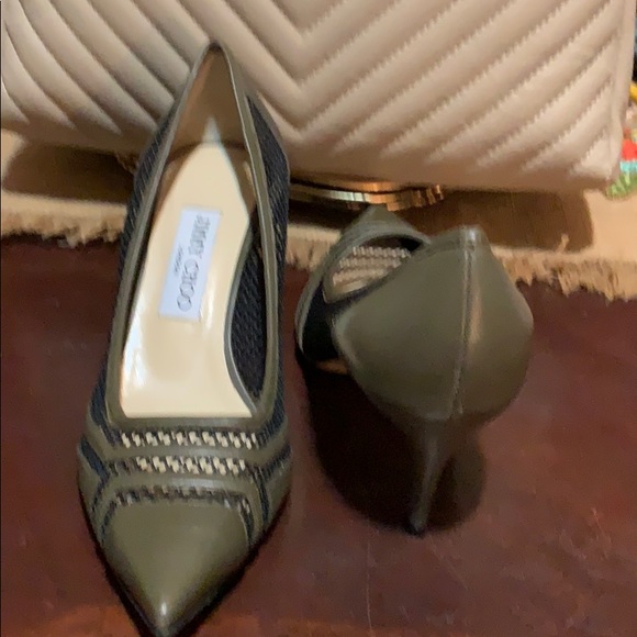 Shoes - Picture 2 of 4